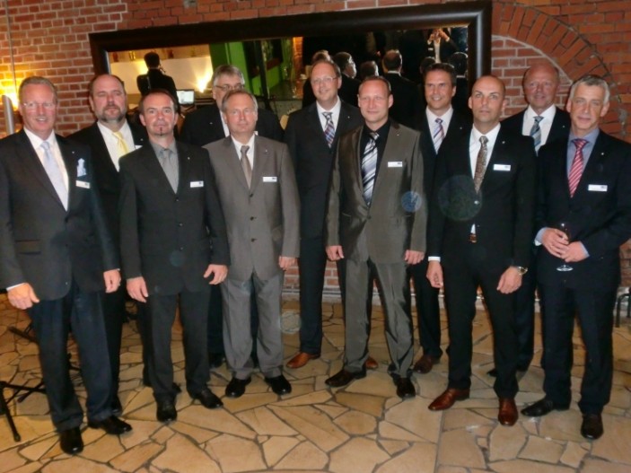 Neue Unternehmensstruktur bei dental bauer ZWP online das