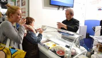 firstGalleryImage