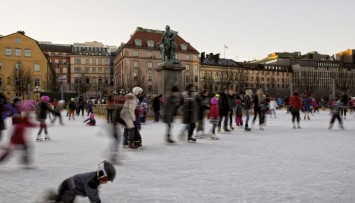 firstGalleryImage