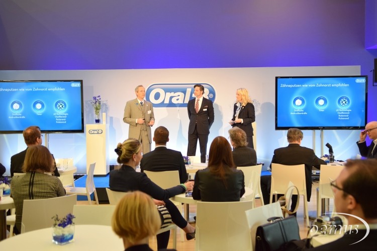 Neue Wege Der Interaktiven Zahnpflege Beim 6. Oral-B® Symposium – ZWP ...