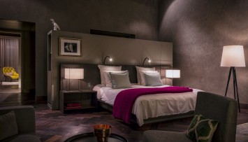 firstGalleryImage