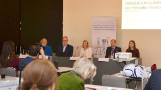CP GABA auf der IDS: Anwendungsstudie zu meridol ® PARODONT EXPERT