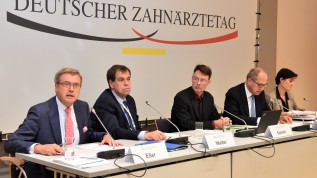 Gemeinsame Pressekonferenz von DGZMK, BZÄK und KZVB