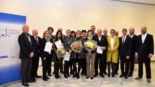 CP Gaba BZÄK Präventionspreis 2017 „Gruppenprophylaxe interdisziplinär“