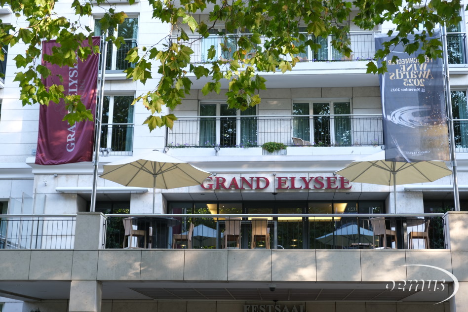Tagungsort des 54. DGZI-Jahreskongresses: das Grand Elysee Hotel in Hamburg. 