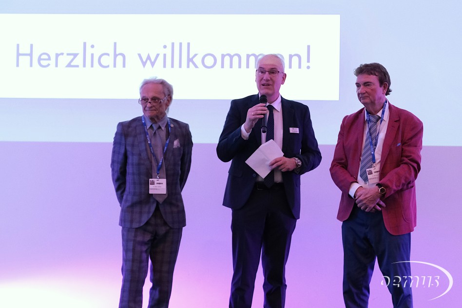 Begrüßung durch Dr. Georg Bach, Dr. Rainer Valentin und Dr. Rolf Vollmer.
