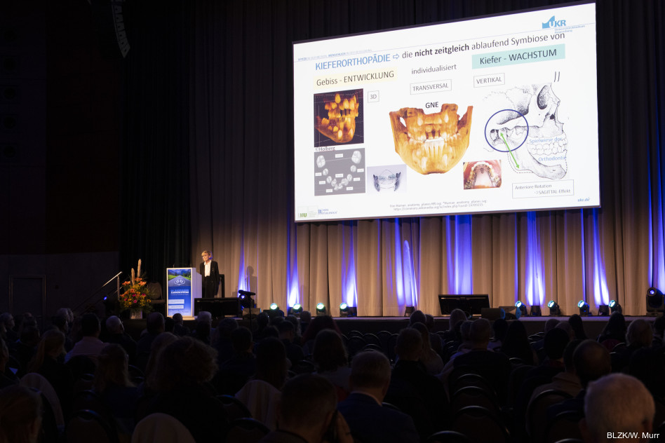 Prof. Dr. Ingrid Rudzki moderierte am Samstag den Vortragsteil zur Kieferorthopädie.