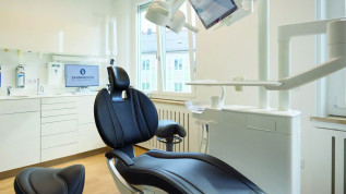 Moderne Zahnmedizin am Rindermarkt in München